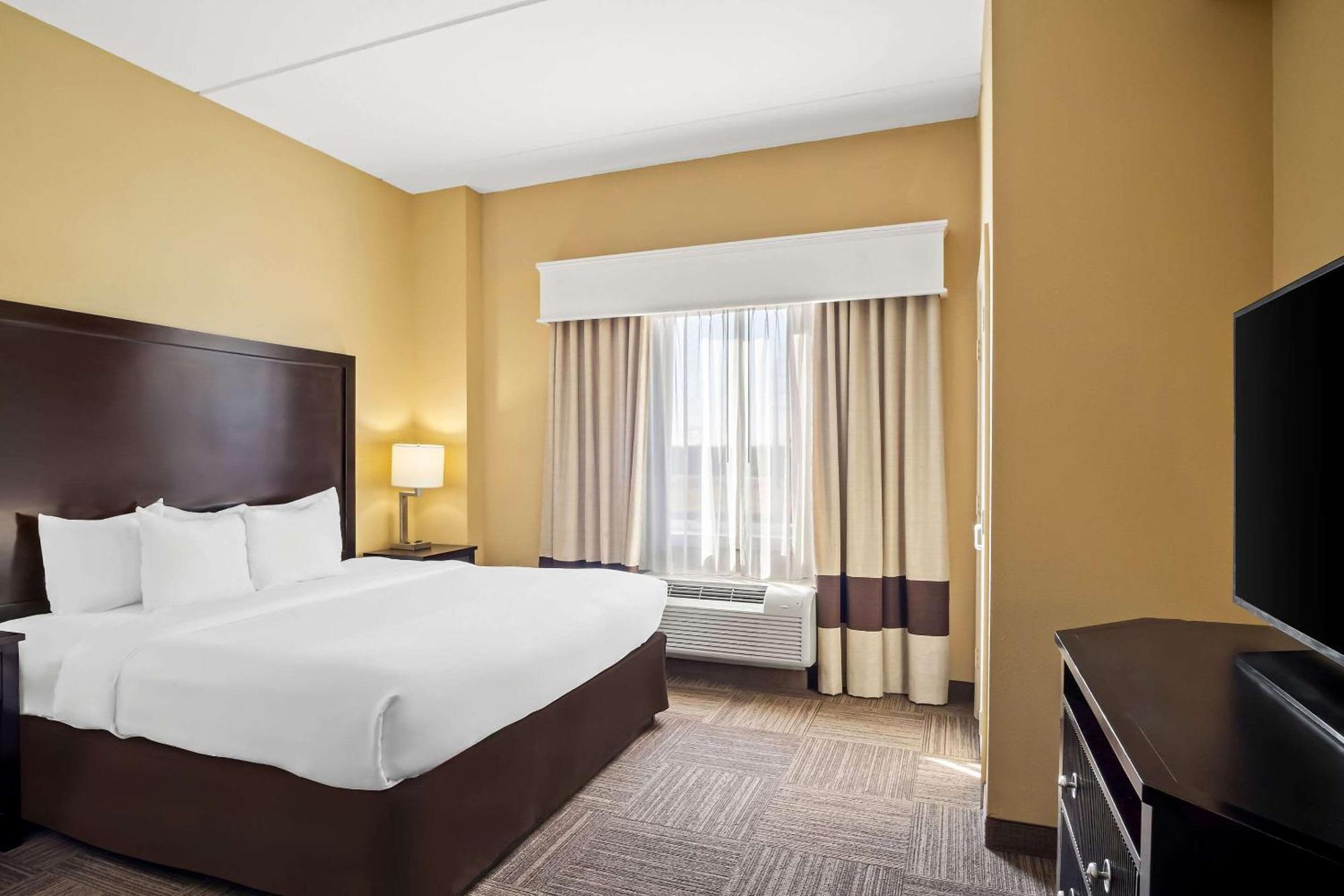 คอมฟอร์ต สวีท ฟริสโก Hotel ภายนอก รูปภาพ